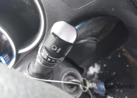 2011 Kia Sorento Lx V6 from USA, damaged, VIN 5XYKTDA25BG065835